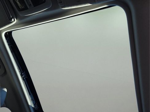 Used 2014 Subaru Forester 2.5i Limited image 15