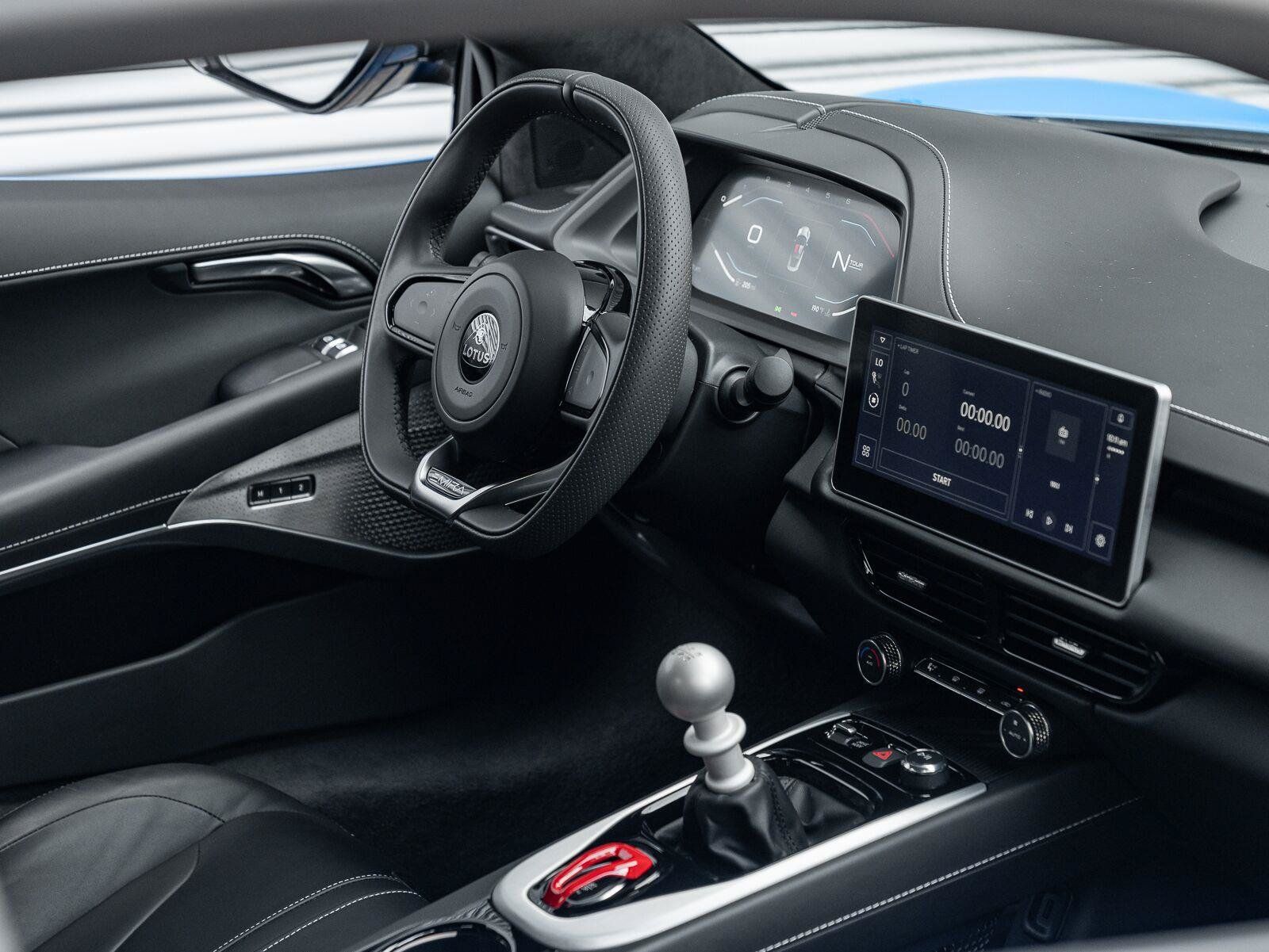 Used 2025 Lotus Emira RWD image 21