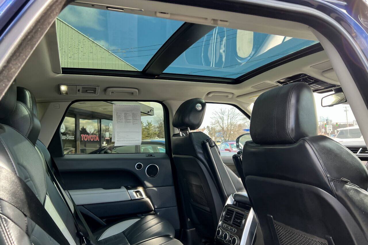 Used 2016 Land Rover Range Rover Sport Autobiography AWD/4WD image 13
