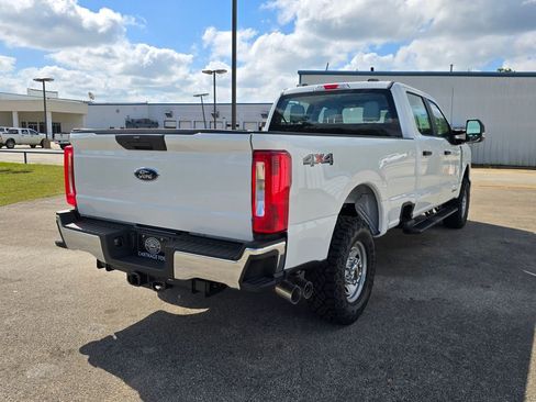 New 2026 Ford F250 XL w/ XL Off-Road Package AWD/4WD image 7
