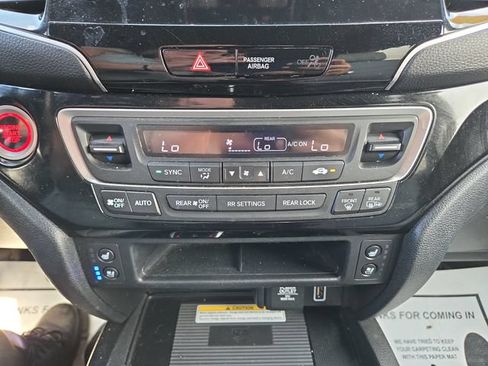 Used 2021 Honda Passport Elite image 27
