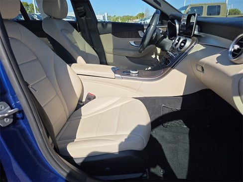 Used 2019 Mercedes-Benz C 300 C 300 image 10