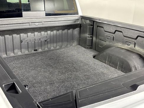 Used 2024 GMC Sierra 1500 AT4 w/ Technology Package AWD/4WD image 21