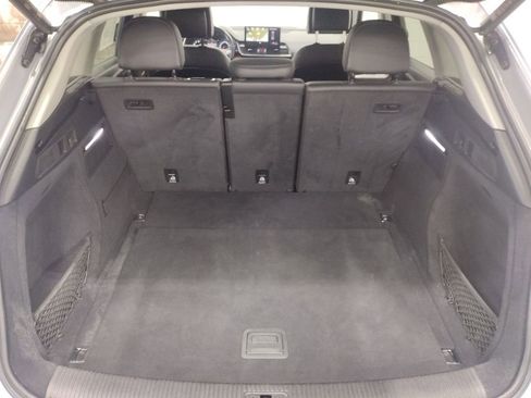 Used 2022 Audi Q5 2.0T Premium image 17