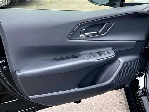 New 2026 Toyota Prius Plug-In Hybrid image 10