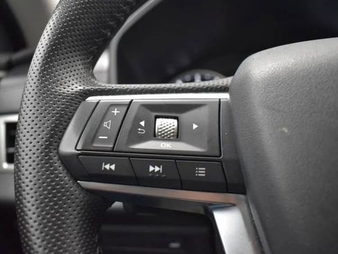 Used 2024 Mitsubishi Outlander FWD image 24