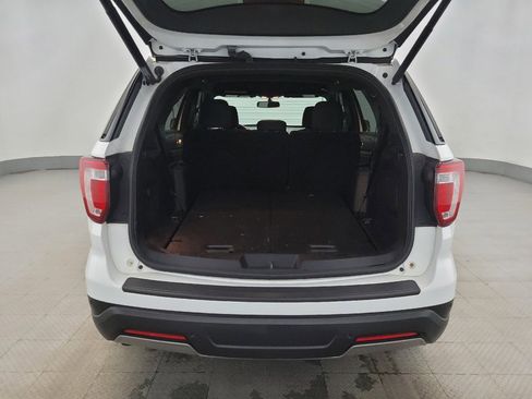 Used 2019 Ford Explorer XLT w/ Equipment Group 201A image 29