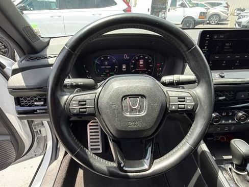 Used 2023 Honda Accord Sport image 25