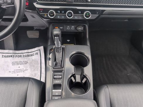 Used 2023 Honda Civic Touring image 17