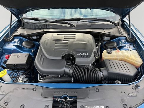 Used 2023 Dodge Charger SXT image 9