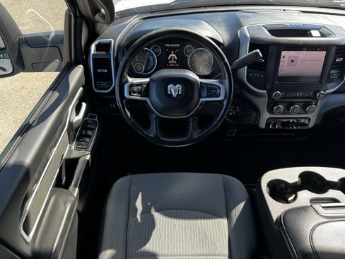 Used 2024 RAM 2500 Big Horn image 17