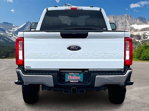 Used 2024 Ford F350 XLT image 4