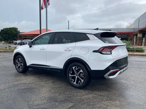Used 2023 Kia Sportage EX FWD image 6