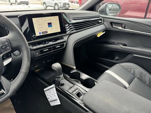 New 2026 Toyota Camry SE image 18