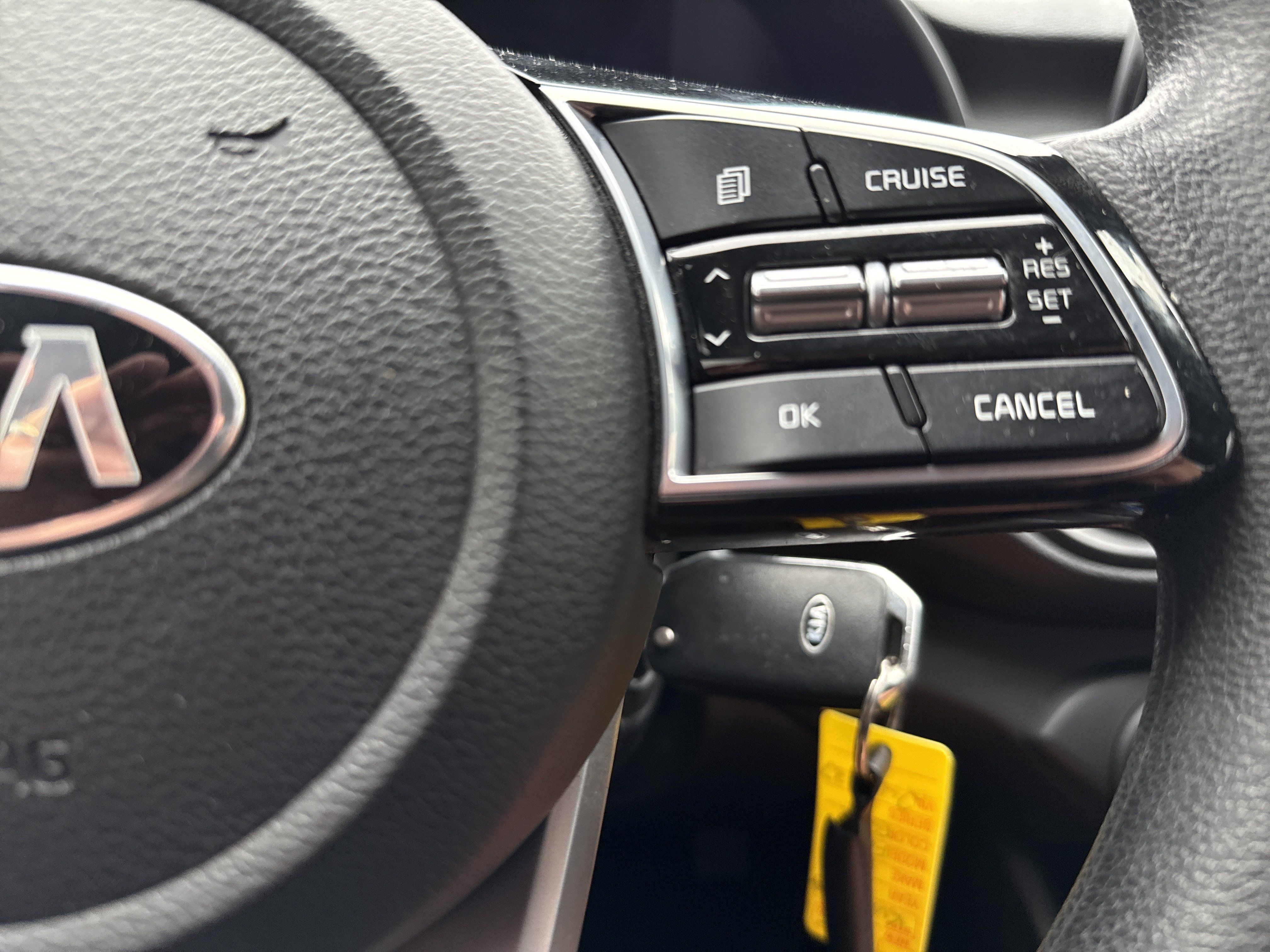 Used 2020 Kia Forte LXS FWD image 19