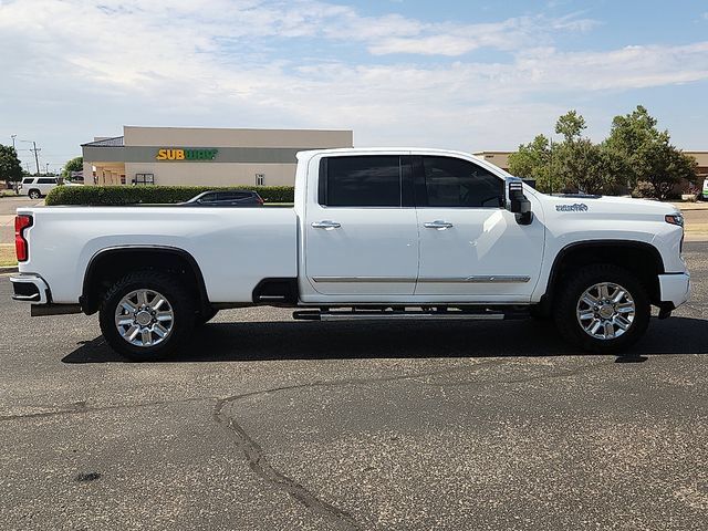 Certified 2024 Chevrolet Silverado 3500 High Country w/ High Country Premium Package AWD/4WD image 5