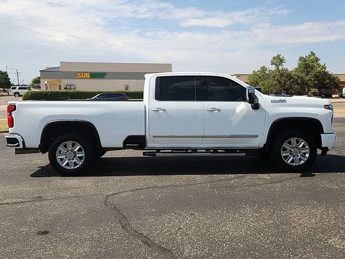 Certified 2024 Chevrolet Silverado 3500 High Country w/ High Country Premium Package AWD/4WD image 5