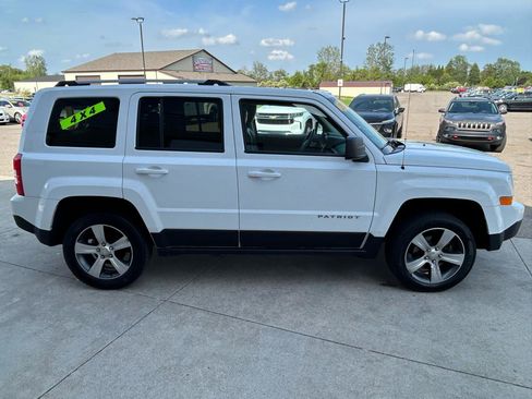 Used 2016 Jeep Patriot High Altitude AWD/4WD image 4