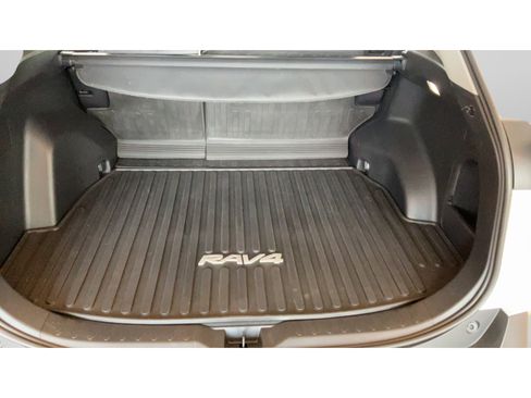 Used 2022 Toyota RAV4 XLE w/ Convenience Package AWD/4WD image 25