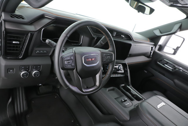 Used 2025 GMC Sierra 3500 AT4 w/ AT4 Premium Plus Package AWD/4WD image 18