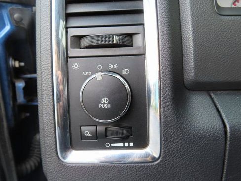 Used 2010 Dodge Ram 3500 Truck Laramie w/ Chrome Accents Group image 31