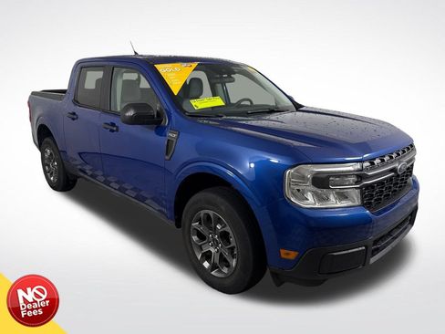 Used 2023 Ford Maverick XLT FWD image 1