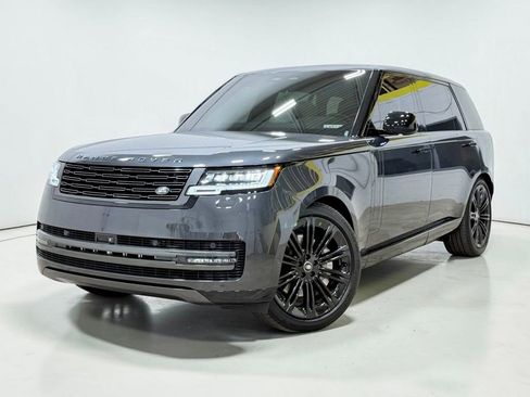 Used 2025 Land Rover Range Rover Long Wheelbase SE AWD/4WD image 2