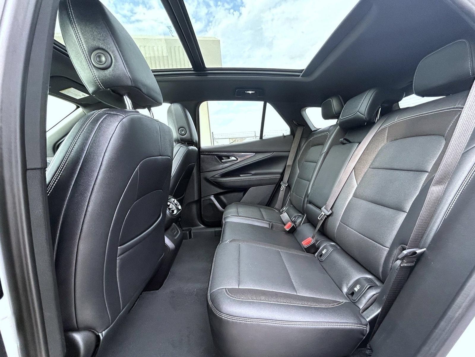 Used 2024 Chevrolet Blazer EV LT AWD/4WD image 20