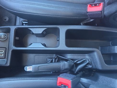 Used 2019 Ford Transit Connect XL image 41