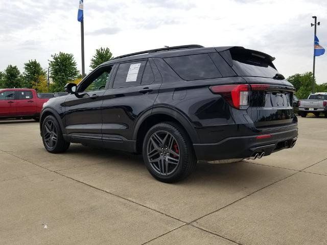 Certified 2025 Ford Explorer ST AWD/4WD image 5