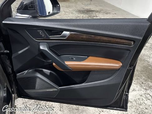 Used 2019 Audi Q5 2.0T Premium Plus image 23