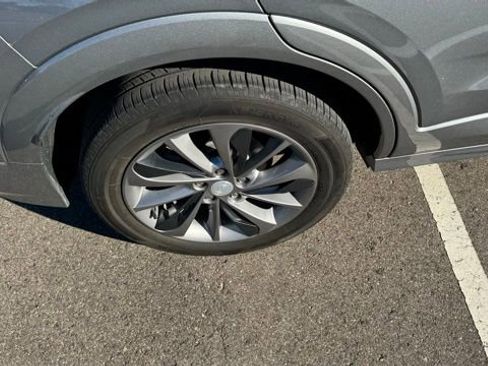 Used 2023 Buick Encore GX Select w/ Sport Touring Package image 8