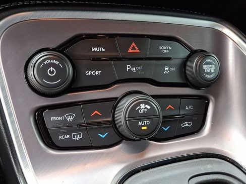 Used 2022 Dodge Challenger GT AWD/4WD image 16