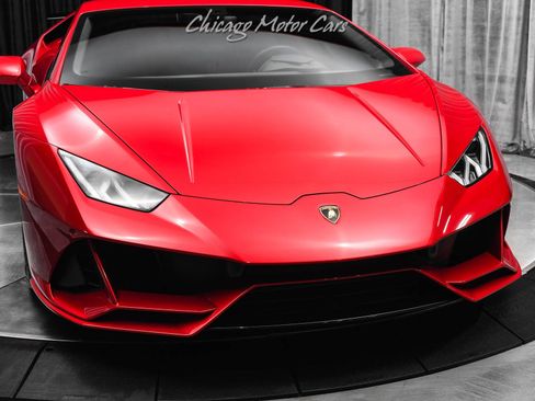 Used 2020 Lamborghini Huracan EVO image 45