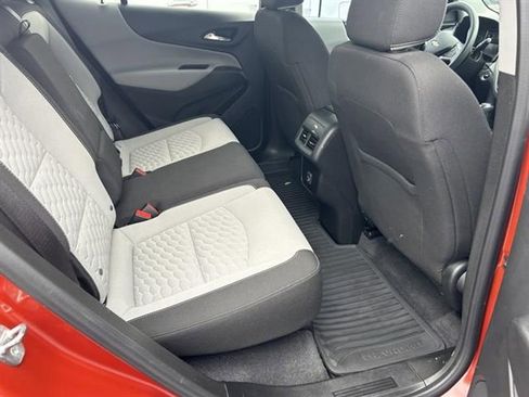 Used 2020 Chevrolet Equinox LS w/ LS Convenience Package image 25