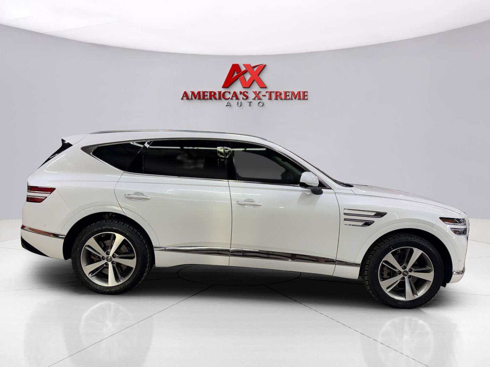 Used 2021 Genesis GV80 2.5T w/ Advanced Package 02 AWD/4WD image 8