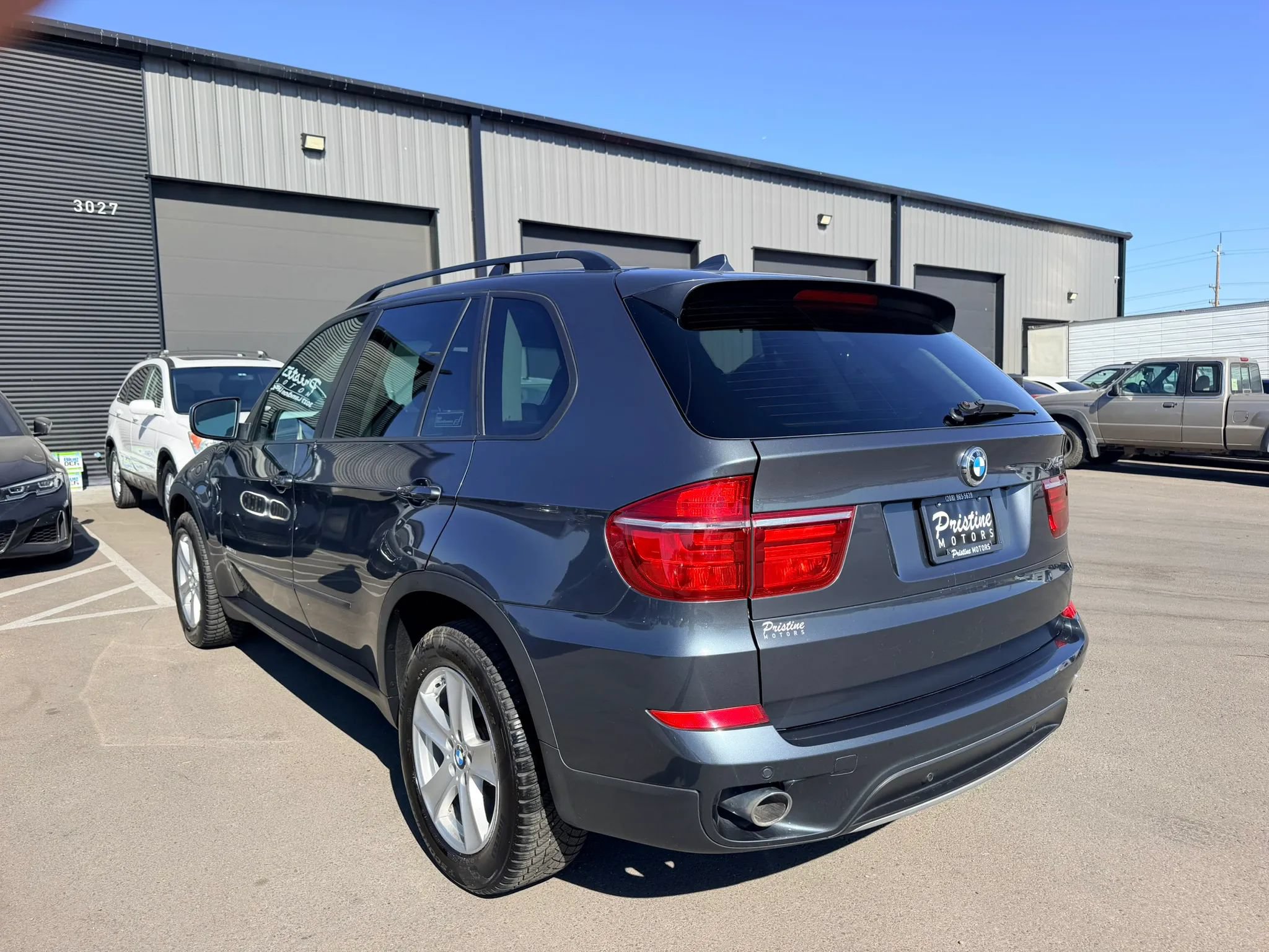 Used 2011 BMW X5 xDrive35d AWD/4WD image 6
