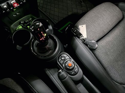 Used 2020 MINI Cooper S image 35