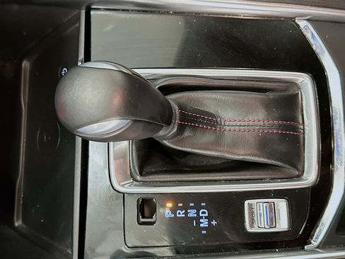 Used 2025 MAZDA CX-5 Carbon Edition image 25