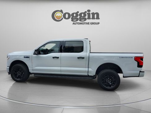 New 2025 Ford F150 Lightning XLT image 3