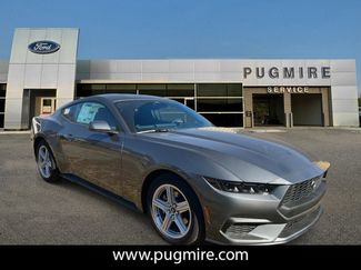 New 2026 Ford Mustang Coupe video 1