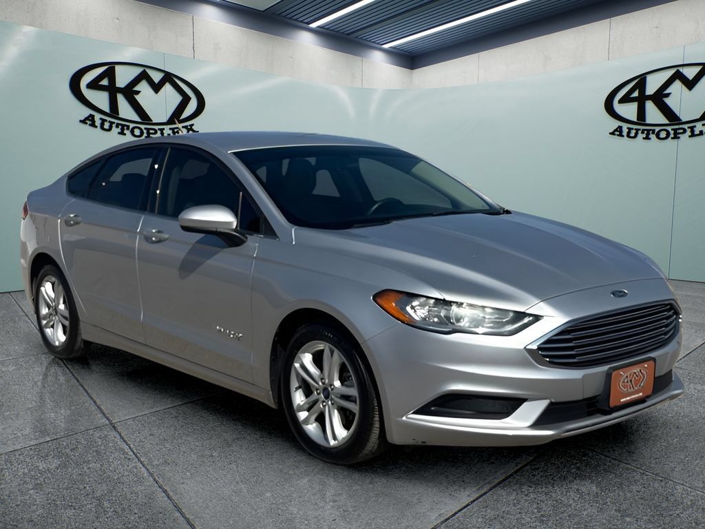 Used 2018 Ford Fusion S FWD image 1