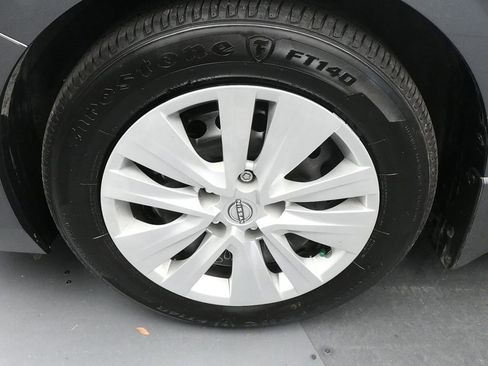 Used 2024 Nissan Sentra S image 30