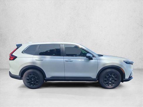Used 2026 Honda CR-V LX image 4