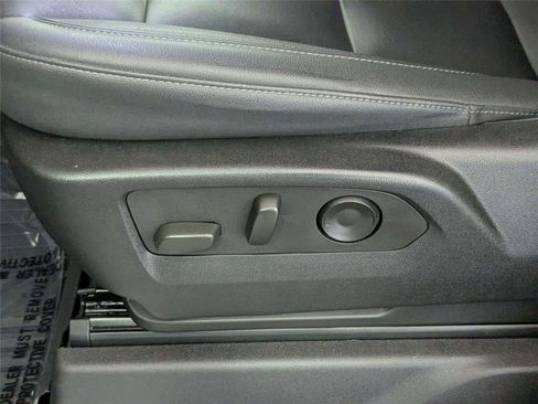 Used 2024 Chevrolet Silverado 1500 RST w/ Convenience Package II AWD/4WD image 15