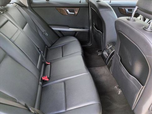 Used 2015 Mercedes-Benz GLK 350 2WD image 19