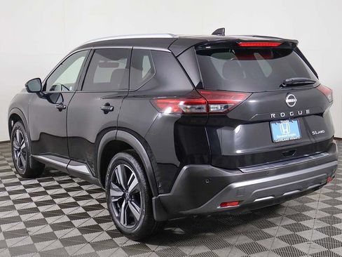 Used 2023 Nissan Rogue SL w/ SL Premium Package AWD/4WD image 10