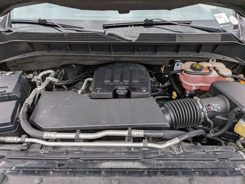 Used 2022 Chevrolet Silverado 1500 Custom RWD image 12