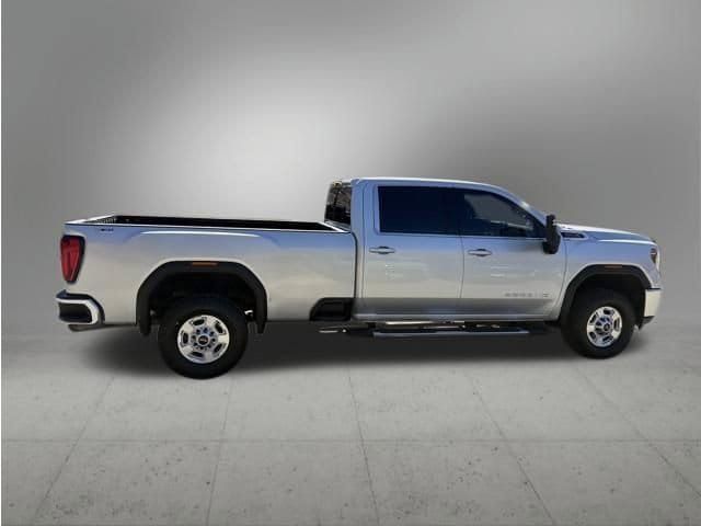 Used 2023 GMC Sierra 3500 SLE w/ SLE Value Package AWD/4WD image 6