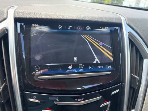 Used 2015 Cadillac SRX Luxury w/ Driver Awareness Package FWD image 18